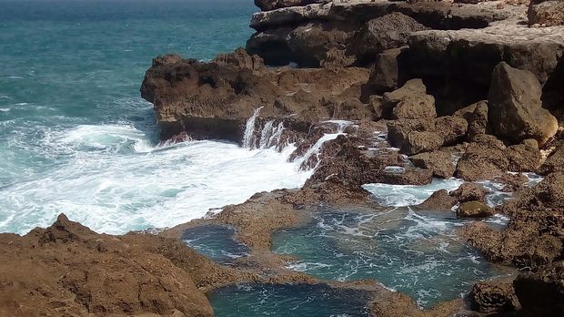 Pantai Kedung Tumpang, Tulungagung Pantai Kedung Tumpang, Tulungagung