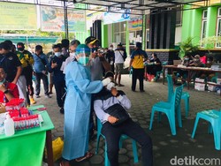 Rombongan Atlet PON Papua Tinggalkan Mimika, Pelayanan Swab PCR Melonjak