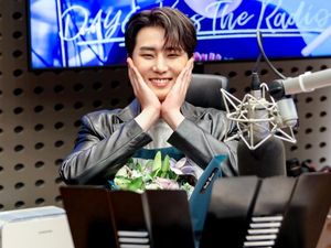 Potret Young K DAY6 Berkepala Plontos, Siap Pergi Wamil