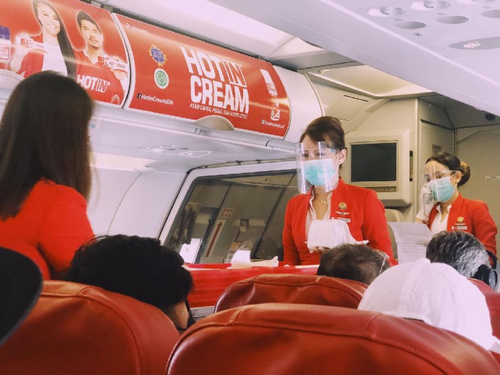 Persyaratan Penerbangan Domestik AirAsia Terbaru di Masa PPKM