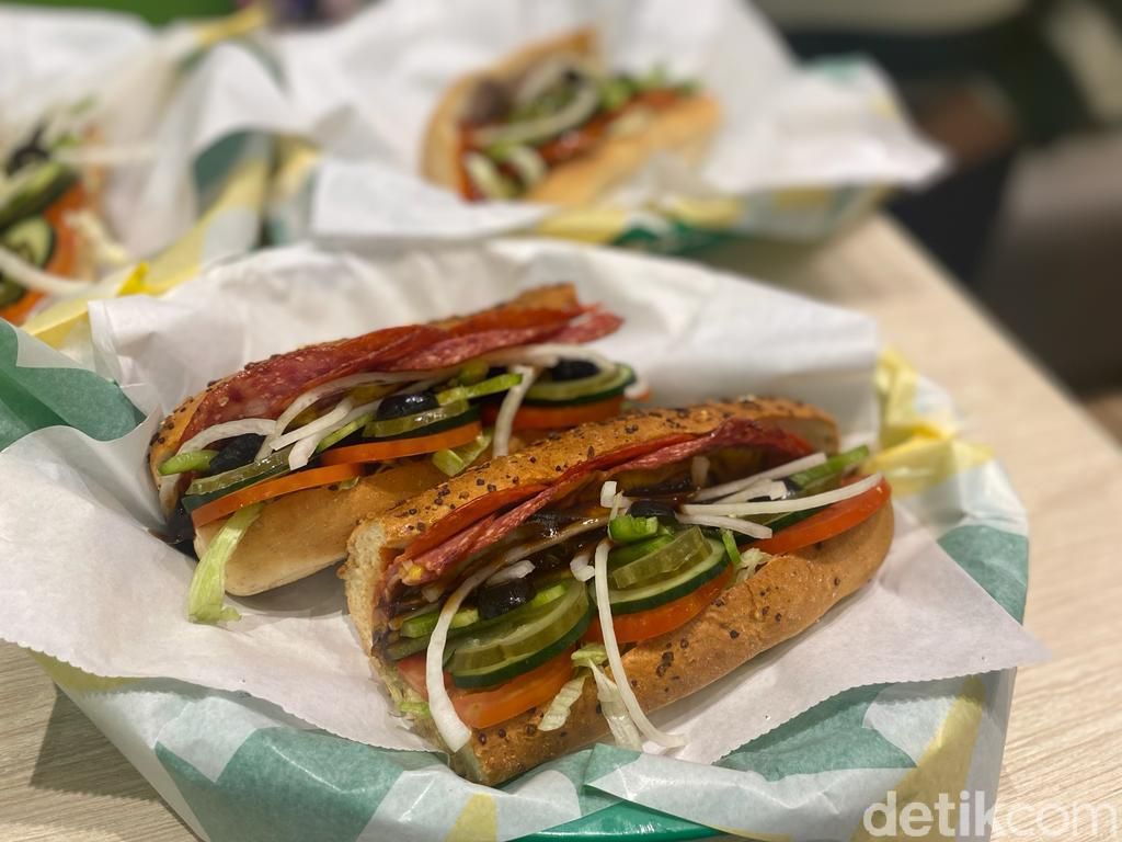 Buka Lagi di Indonesia, Segini Harga Sandwich Subway
