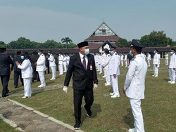 Bupati Tangerang Ikut Minta Maaf atas Aksi Polisi Banting Mahasiswa