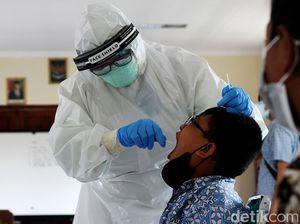 Cegah Corona Saat PTM, Pelajar di Kota Solo Jalani Swab PCR Acak