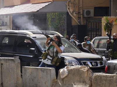 Detik-detik Bentrokan Bersenjata di Beirut, Lebanon