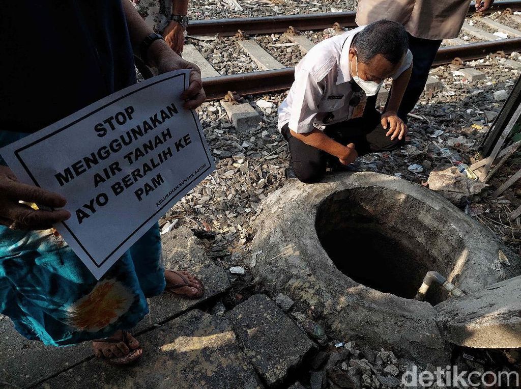 Butuh Rp 30 T Supaya Bisa Larang Warga DKI Sedot Air Tanah Butuh Rp 30 T Supaya Bisa Larang Warga DKI Sedot Air Tanah