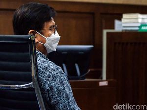 Jaksa KPK: Tanah Munjul Tetap Dibeli Padahal Tak Bisa untuk Rumah DP Rp 0 Jaksa KPK: Tanah Munjul Tetap Dibeli Padahal Tak Bisa untuk Rumah DP Rp 0