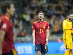 Ferran Torres Retak Kaki, Absen Beberapa Pekan