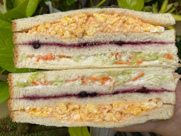 Inkigayo sandwich sudah tidak dijual di kantin SBS/ Foto: Instagram/ Inkigayo sandwich sudah tidak dijual di kantin SBS