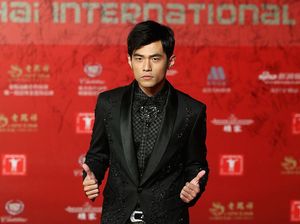 Jay Chou Paling Tajir, Deretan Artis Mandarin Berpendapatan Tertinggi Jay Chou Paling Tajir, Deretan Artis Mandarin Berpendapatan Tertinggi