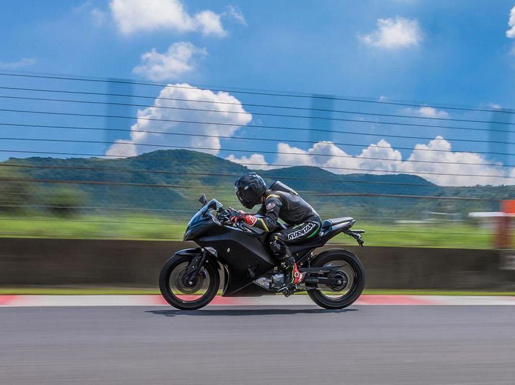 Kawasaki Siapkan 3 Motor Listrik Sekaligus, Meluncur Tahun Depan