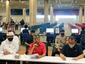 Bali Mulai Terima Turis Asing, Koster Tegaskan PPKM Tetap Diberlakukan