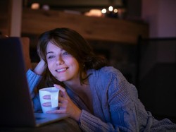 Sinopsis Dragon Lord, Aksi Jackie Chan Melawan Pencuri Barang Antik