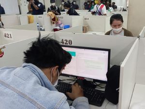 Pinjol Ilegal di Tangerang Terancam UU Pornografi Hingga ITE Pinjol Ilegal di Tangerang Terancam UU Pornografi Hingga ITE