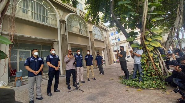 Penampakan Kantor Collector Pinjol yang Beroperasi di Perumahan Elite Tangerang
