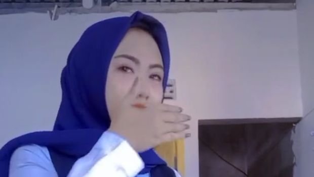 Viral Hamil