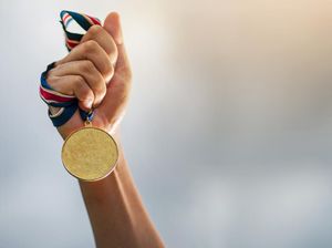 Kemendikdasmen Tetap Kirim Tim RI ke Lomba Internasional Meski Kena Efisiensi Kemendikdasmen Tetap Kirim Tim RI ke Lomba Internasional Meski Kena Efisiensi