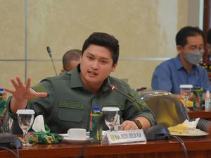 Anggota DPR soal Menhan Israel Mau Bangun Negara Yahudi: Dia Kehabisan Akal Anggota DPR soal Menhan Israel Mau Bangun Negara Yahudi: Dia Kehabisan Akal