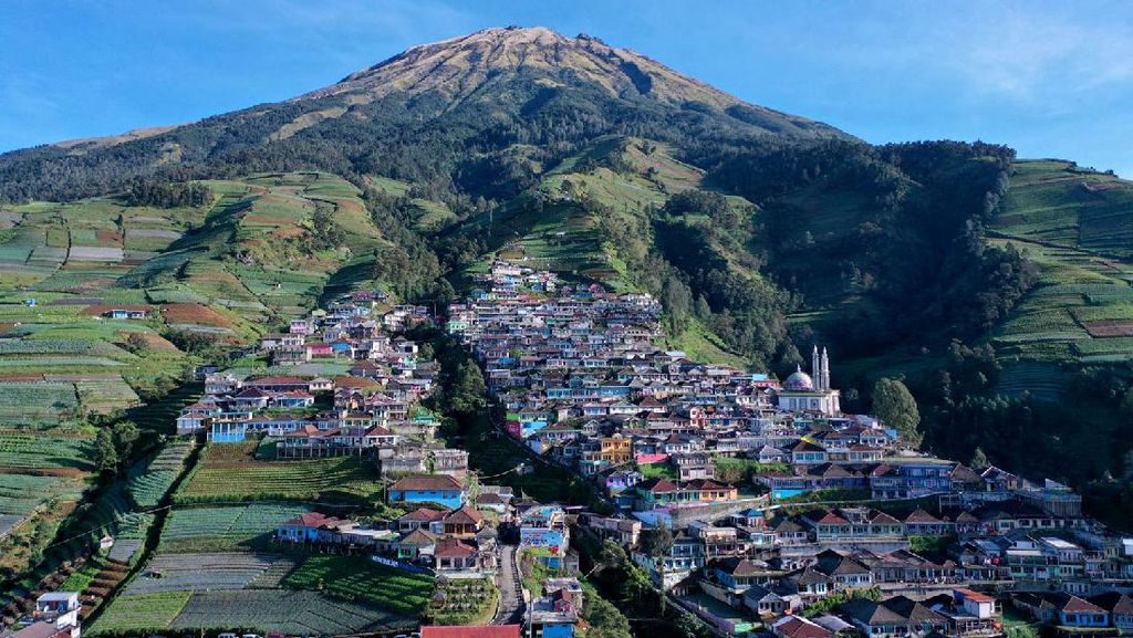Cantiknya Nepal Van Java yang Kian Berwarna-Jadi Perbincangan Dunia