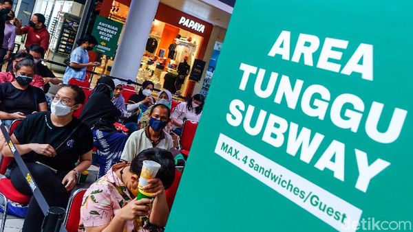 Subway Citos Dibuka, Warga Ramai-ramai Antre