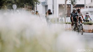 Asyik...Sepeda Balap Boleh Ngegas Lagi di Jalanan Jakarta