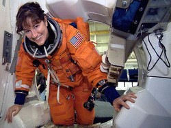 Bisakah Astronaut Bersendawa di Ruang Angkasa?