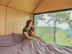 5 Tren Liburan Pasca Vaksinasi: Road Trip-Staycation di Alam