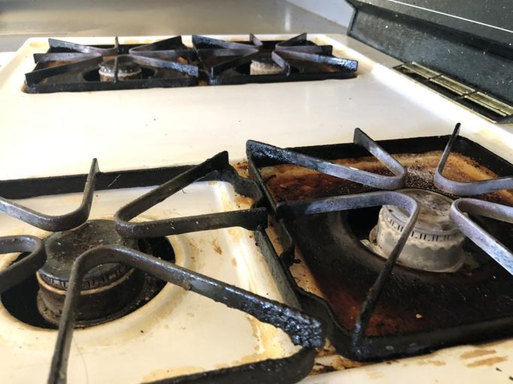 Cara Membersihkan Kerak Kompor yang Membandel, Pakai Bahan Ini Cara Membersihkan Kerak Kompor yang Membandel, Pakai Bahan Ini