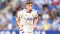 Federico Valverde, pemain berusia 23 tahun ini juga dinilai akan jadi jendral lini tengah masa depan Madrid (Getty Images/David Ramos)