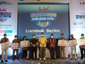 Lewat Program Charity, Hutama Karya Beri Rp 150 Juta ke 6 Sekolah