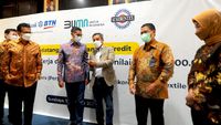 Kucurkan Pinjaman Modal Kerja untuk Sarung Wadimor