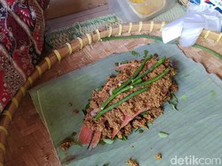 Unik Sedap! Pepes Bluluk Berbahan Bakal Buah Kelapa dari Borobudur