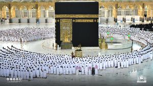 Arab Saudi Longgarkan Prokes, Salat di Masjidil Haram Bisa Rapat Lagi