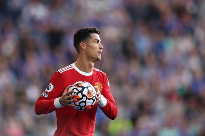 Cristiano Ronaldo LEICESTER, ENGLAND - OCTOBER 16: Cristiano Ronaldo of Manchester United during the Premier League match between Leicester City and Manchester United at The King Power Stadium on October 16, 2021 in Leicester, England. (Photo by Alex Pantling/Getty Images)