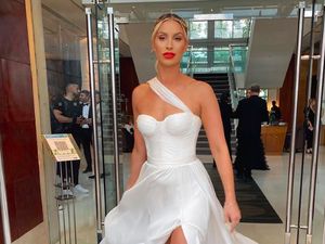 Foto: Mantan Dele Alli yang Mengaku Tak Butuh Pria karena Punya Harta Rp 106 M