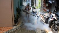 Fogging Cegah Demam Berdarah di Depok