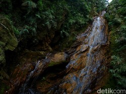 Aneh tapi Nyata: Kisah Gibran Tak Temukan Rembulan di Gunung Guntur