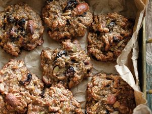 5 Resep Cookies Cokelat Buat Suguhan Natal Agar Lebih Meriah 5 Resep Cookies Cokelat Buat Suguhan Natal Agar Lebih Meriah