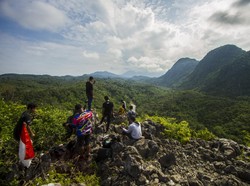 Satu-satunya Geopark Penghasil Intan, Dekat IKN, dan Terancam Tambang