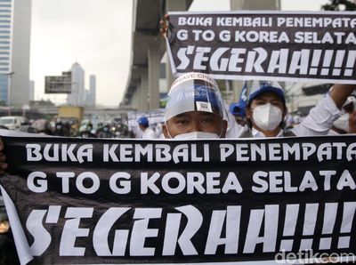 Calon Pekerja Migran Geruduk Kementerian Tenaga Kerja, Ada Apa?