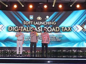 Stiker Road Tax Mulai Nempel di Kendaraan, yang Belum Bayar Pajak Ketahuan Stiker Road Tax Mulai Nempel di Kendaraan, yang Belum Bayar Pajak Ketahuan