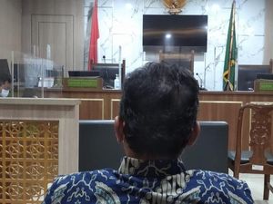 Eks Lurah di Depok yang Hajatan Saat PPKM Darurat Divonis Denda Rp 1 Juta Eks Lurah di Depok yang Hajatan Saat PPKM Darurat Divonis Denda Rp 1 Juta