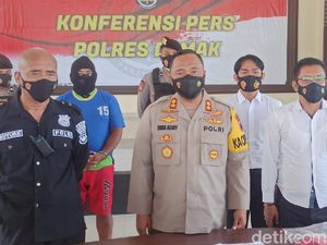 Bejat! Pelatih Voli di Demak Cabuli 13 ABG Anak Didiknya, 1 Korban Hamil Bejat! Pelatih Voli di Demak Cabuli 13 ABG Anak Didiknya, 1 Korban Hamil