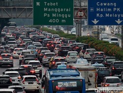 Dalam Setahun Warga Jakarta Habiskan 5 Hari dan 3 Jam Terjebak Macet