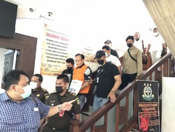 Kasus Suap Izin Bandara Bali Utara, Eks Sekda Buleleng Ditahan Kejati