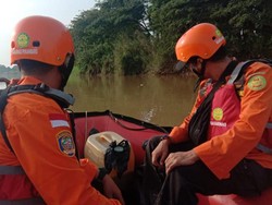 Perahu Dihantam Ombak Saat Mancing, Seorang Warga di Riau Hilang