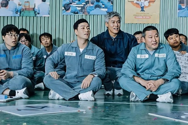Drama Korea Prison Playbook yang bisa membantu mengubah hidup seseorang.