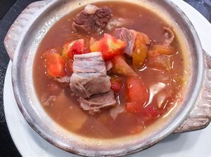 3 Resep Sup Iga Sapi Berkuah Bening yang Gurih Mantul 3 Resep Sup Iga Sapi Berkuah Bening yang Gurih Mantul