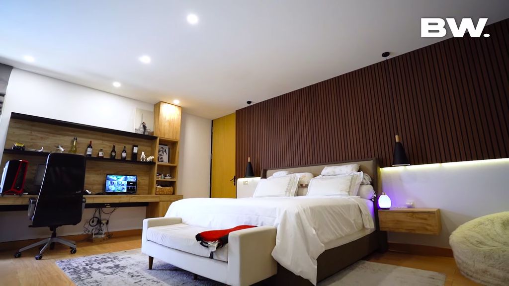 Rumah Mewah Sammy Simorangkir