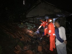 Longsor dan Banjir Bandang Terjang 3 Wilayah di Bandung Barat