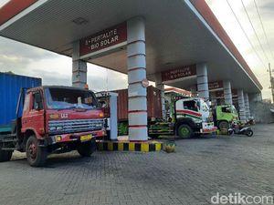 SPBU di Surabaya Wajib Tutup Saat Malam Tahun Baru, Setuju Atau Tidak? SPBU di Surabaya Wajib Tutup Saat Malam Tahun Baru, Setuju Atau Tidak?